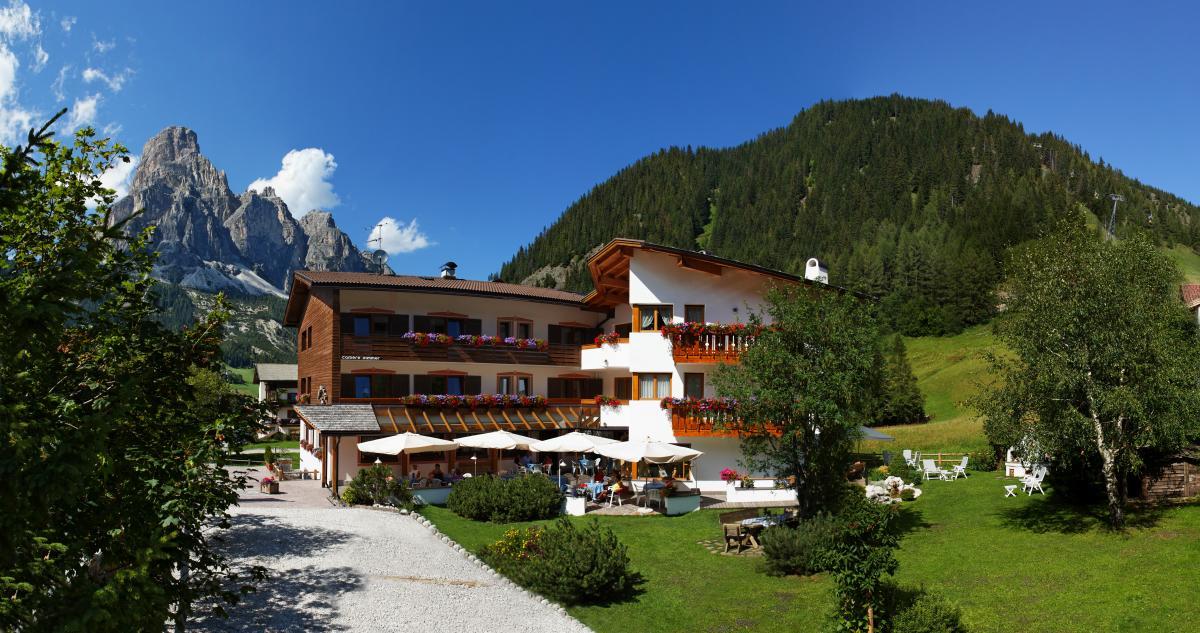 Hotel Garni Raetia 2*